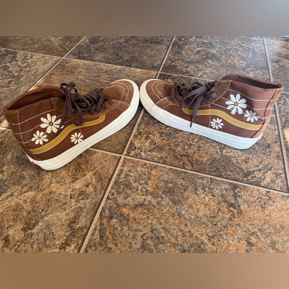 Vans Sk8-Hi 38 Devon VR3 Cush Sf Floral Daisy Sneakers- Brown, Size M 8.5 / W 10 - Picture 1 of 10